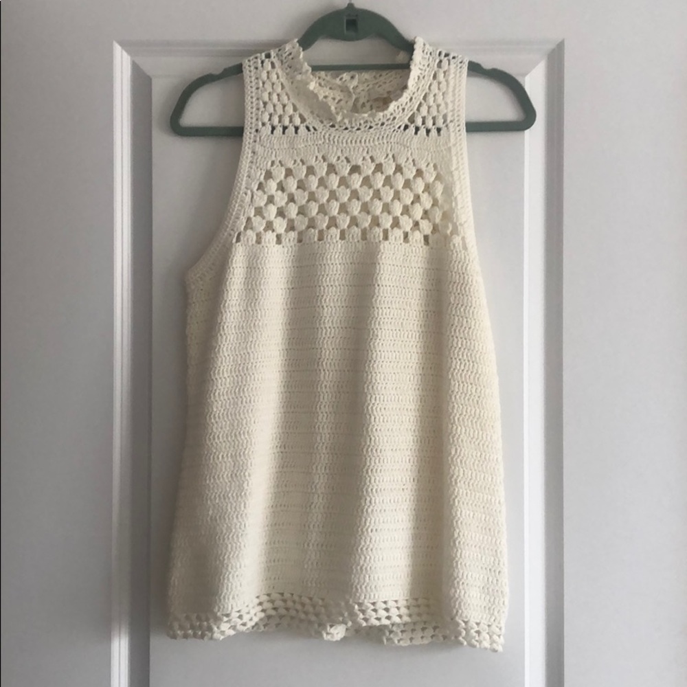 Crochet sleeveless sweater